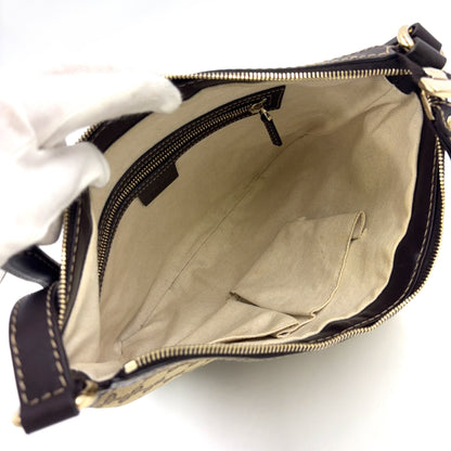 GUCCI GG canvas lovely heart Shoulder bag