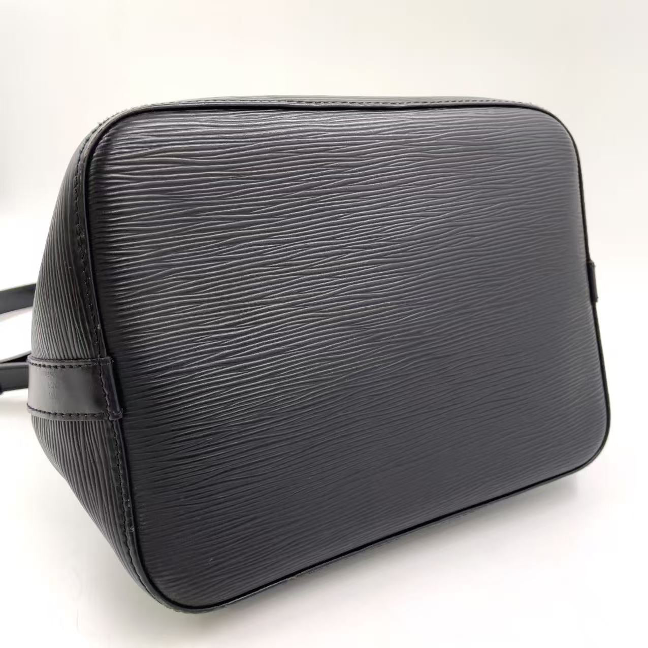 LOUIS VUITON Petit Noe Epi Noir Shoulder bag