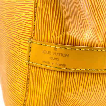 LOUIS VUITTON Petit Noe Epi tassi yellow Shoulder bag