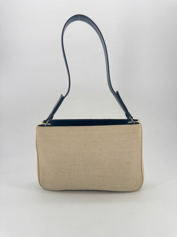 PRADA — vue 2