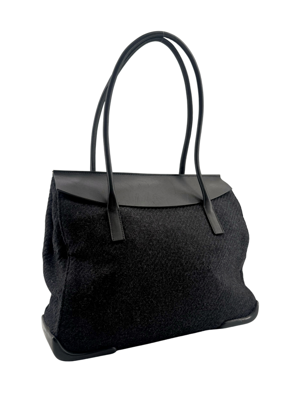 PRADA — vue 2